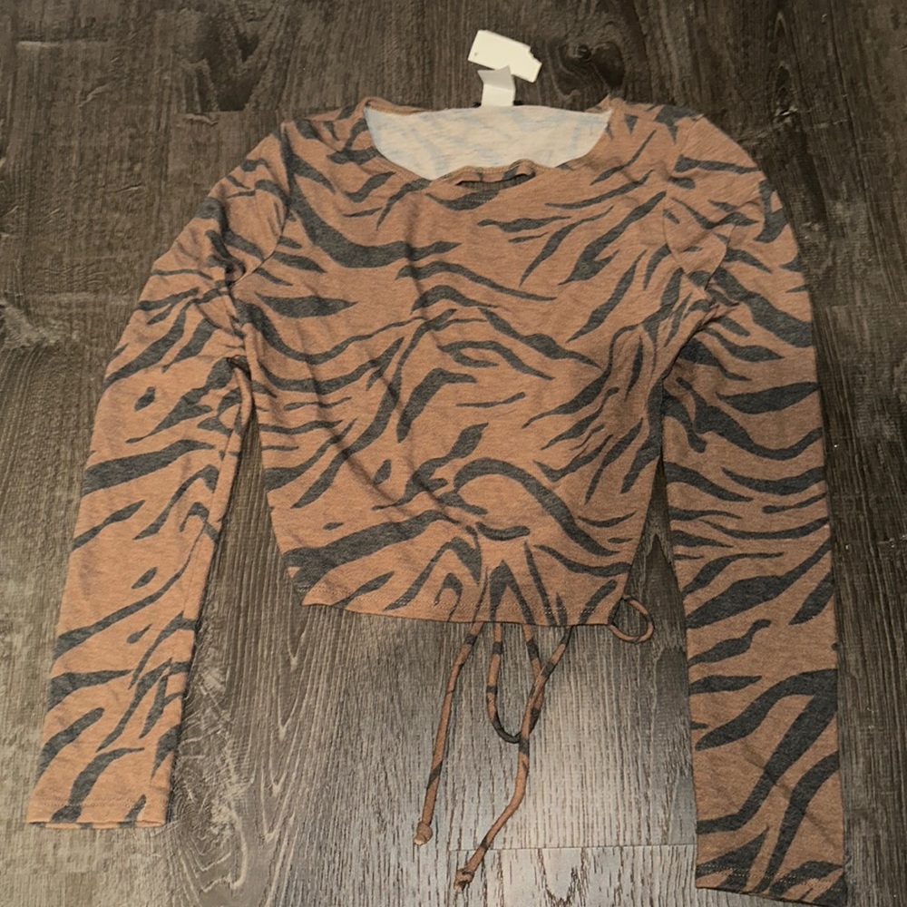 NWT long sleeve open back top